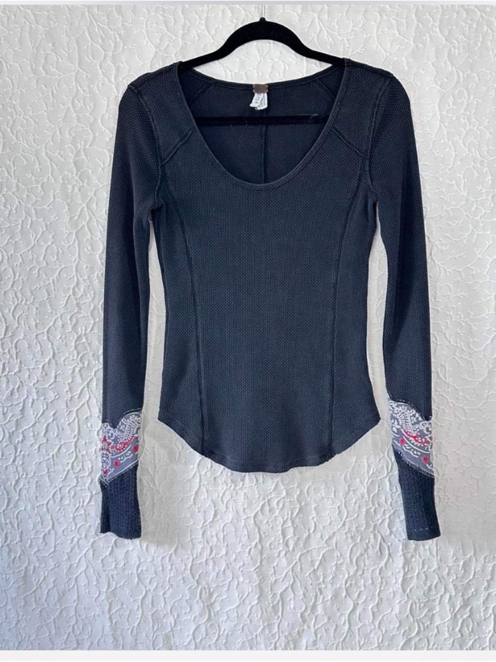 We the Free top sz large